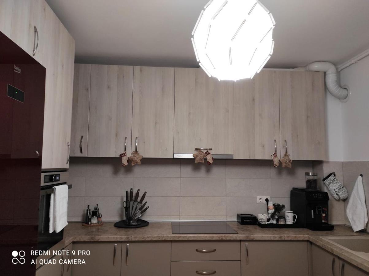 Luxury Mountain View Apartment Brasov Luaran gambar